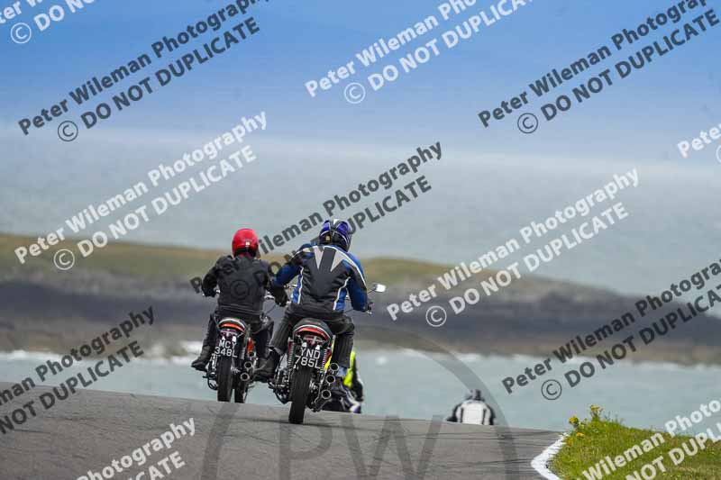 anglesey no limits trackday;anglesey photographs;anglesey trackday photographs;enduro digital images;event digital images;eventdigitalimages;no limits trackdays;peter wileman photography;racing digital images;trac mon;trackday digital images;trackday photos;ty croes